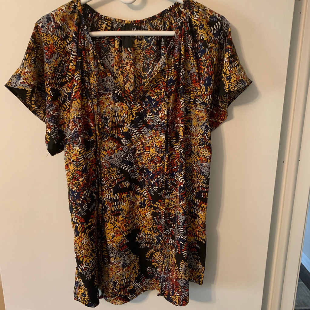Blouse 100% Polyester